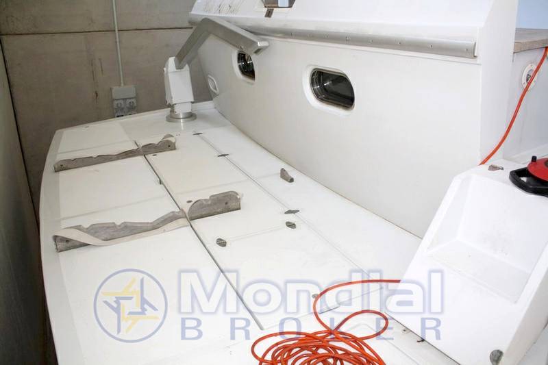 Ferretti Altura 45' fly