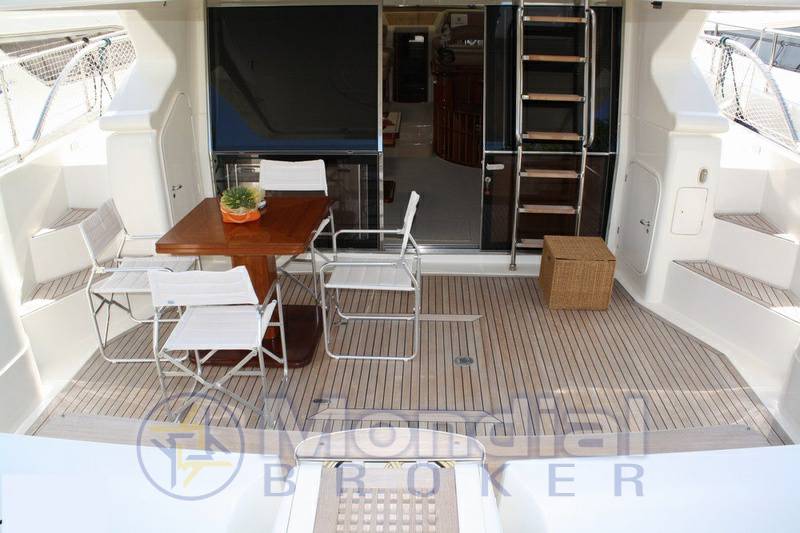Ferretti 57' fly