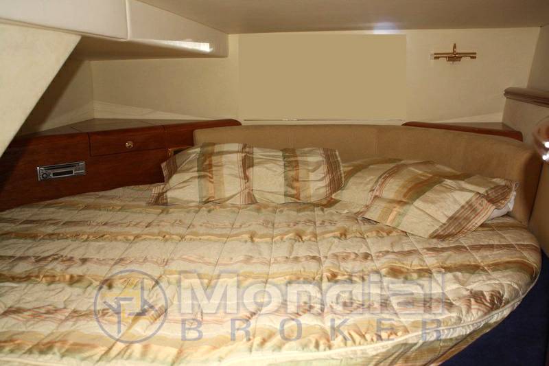 Cranchi Atlantique 48'