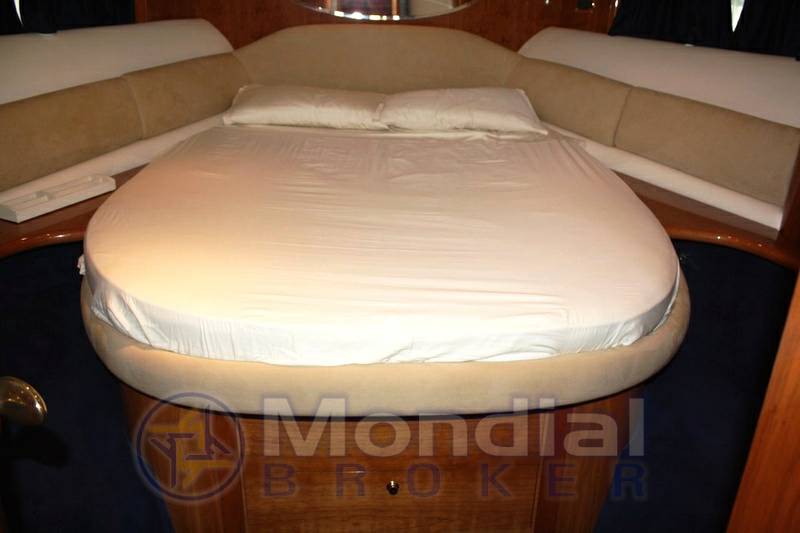Cranchi Atlantique 48'