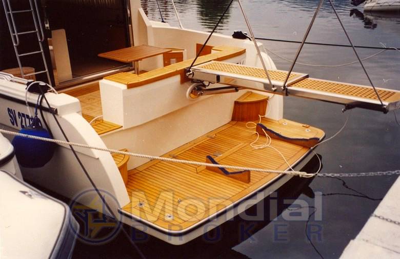 Azimut Az 38 fly