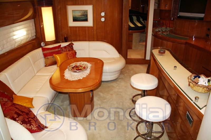 Princess V 65'