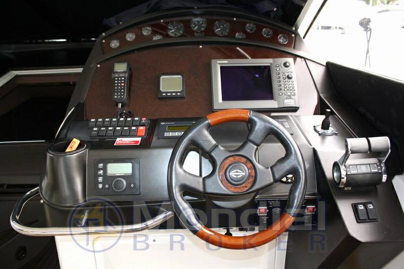 Sunseeker Portofino 53'