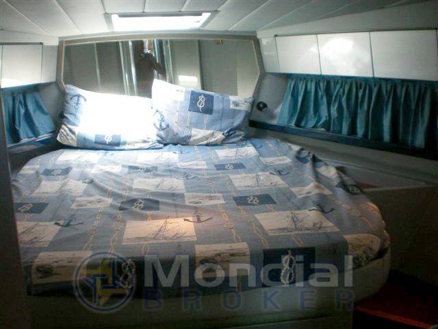 Ferretti 40' roadstar