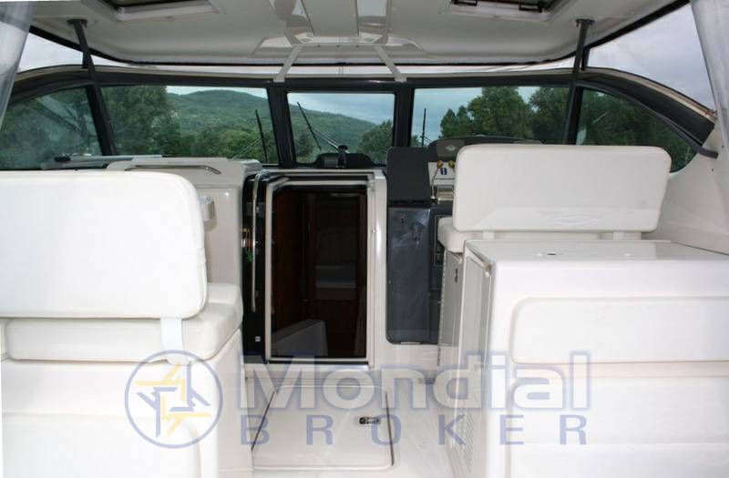 Tiara 3800