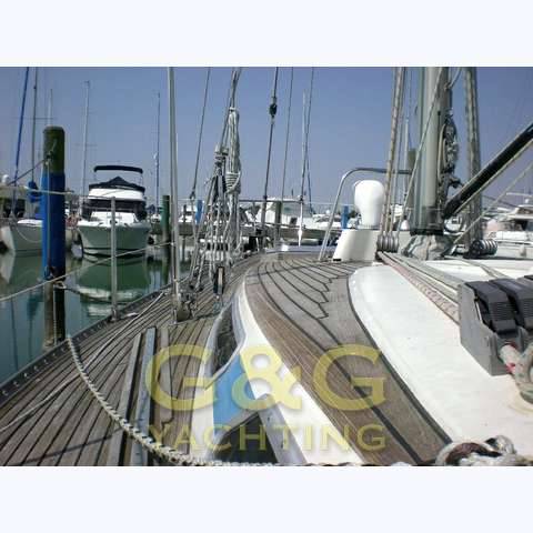 Nautor Swan 371