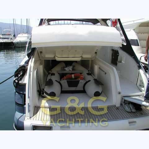 Princess V42