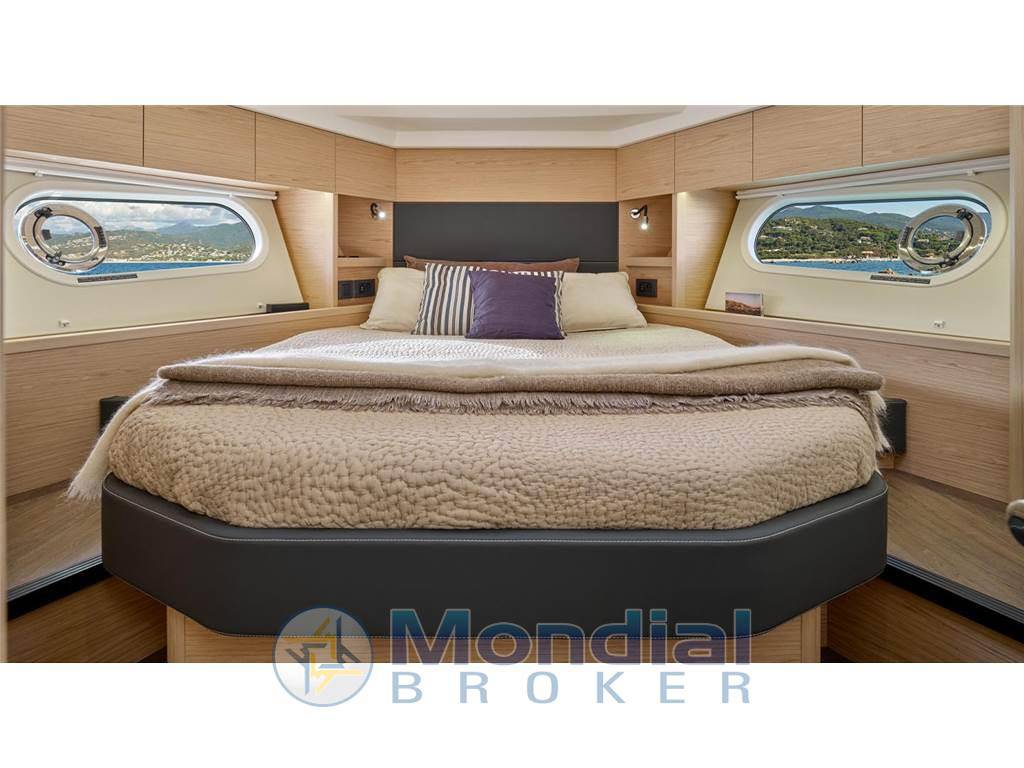 Beneteau Swift trawler 48