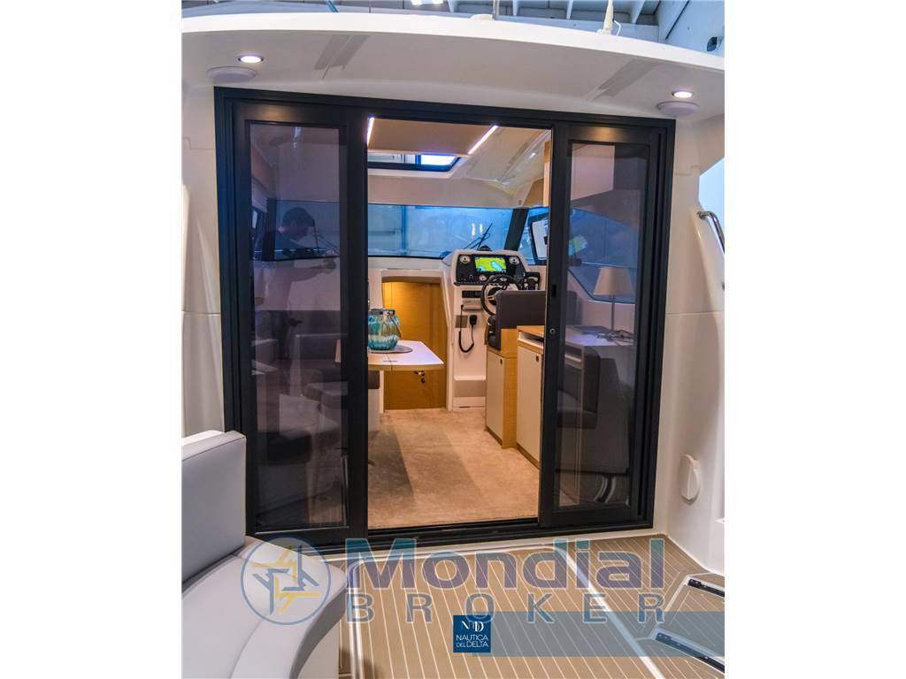 Rodman Spirit 31 hard top