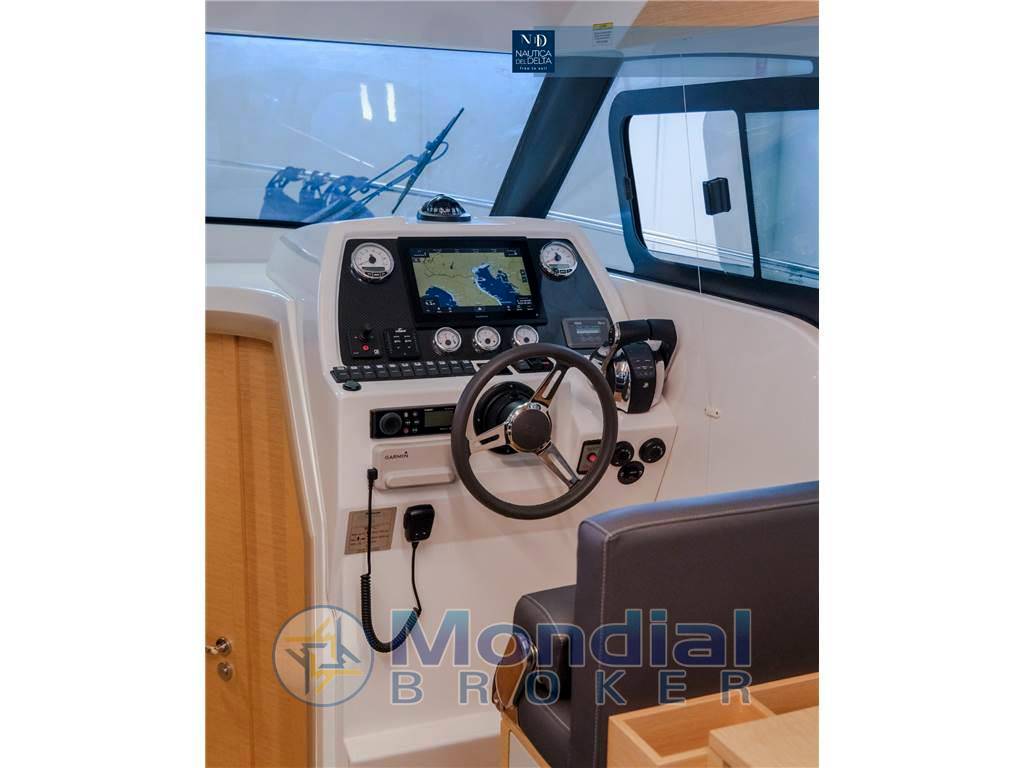 Rodman Spirit 31 hard top