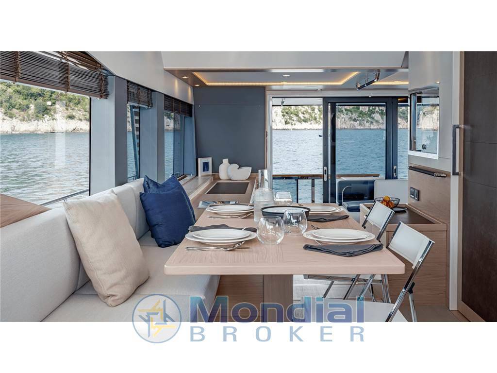 Beneteau Grand trawler 62
