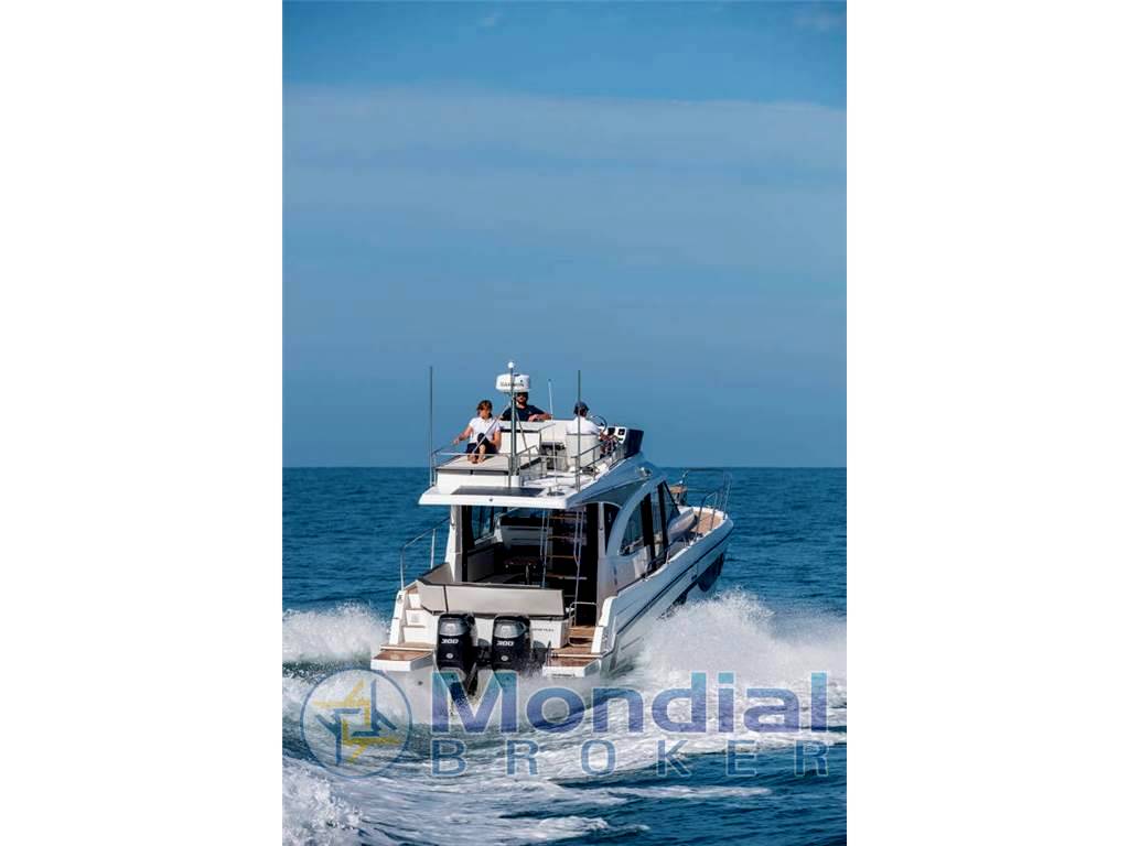 Beneteau Antares 11 ob fly