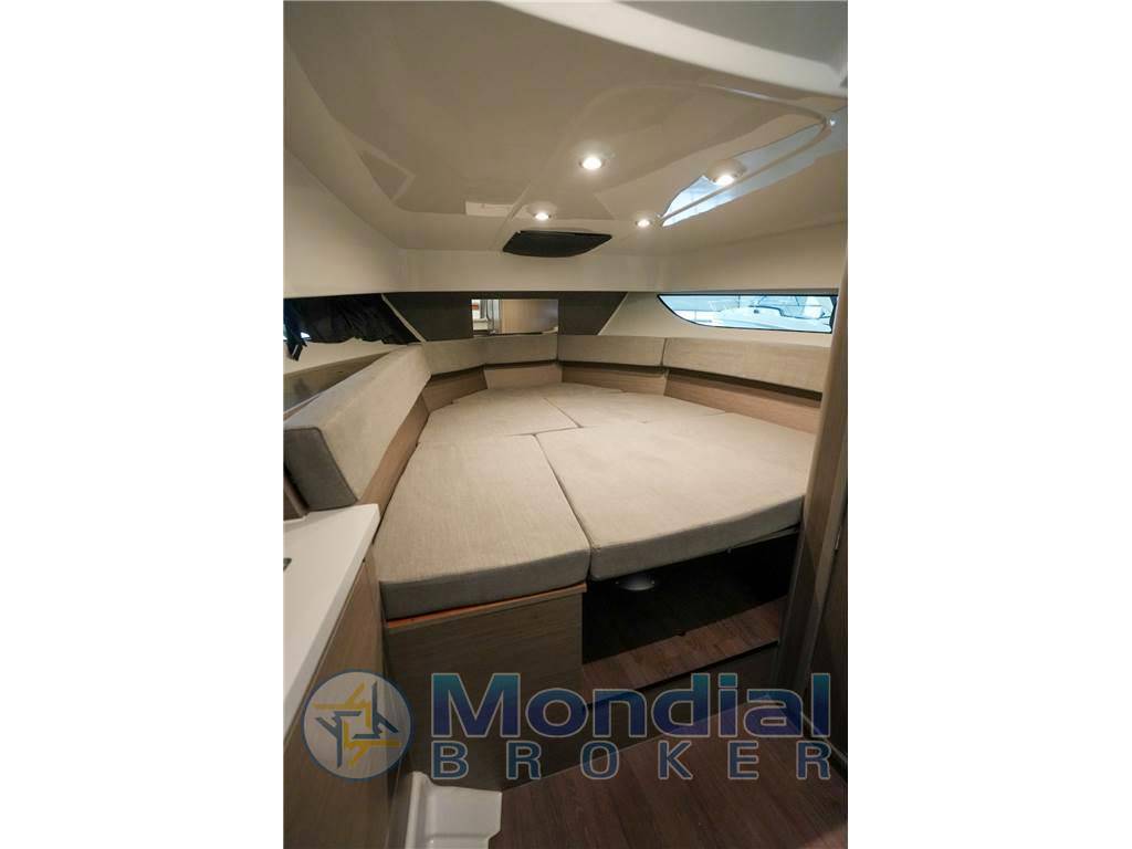 Beneteau Flyer 9 sundeck ttop