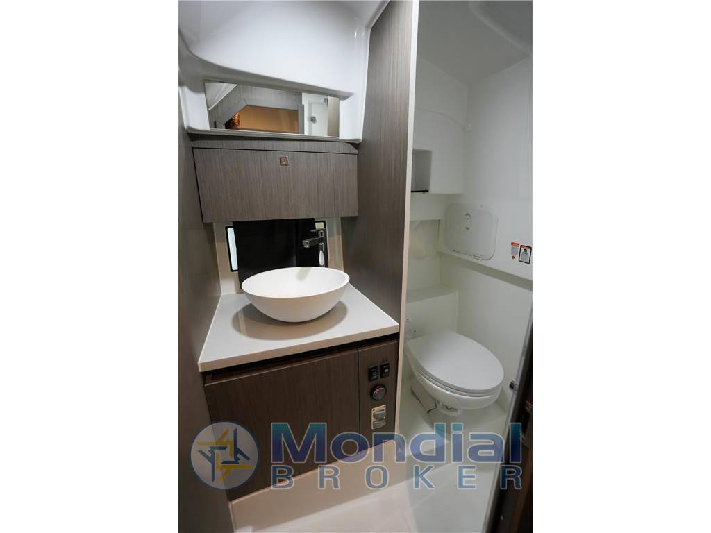 Beneteau Flyer 9 sundeck ttop