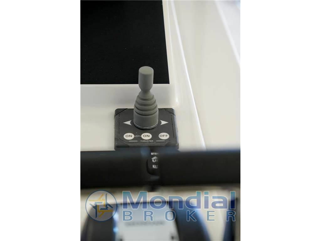Beneteau Flyer 9 sundeck ttop