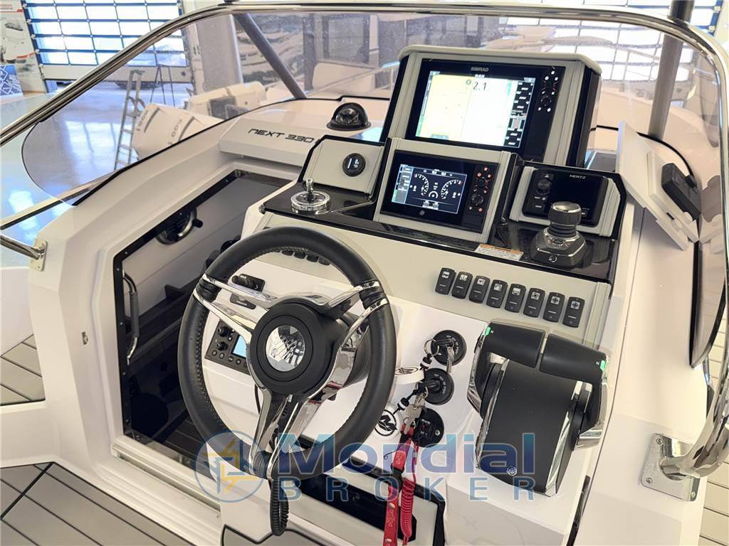 Ranieri international Next 330 lx