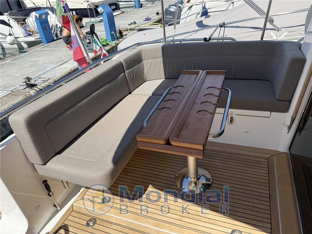 Nimbus 365 coupe'