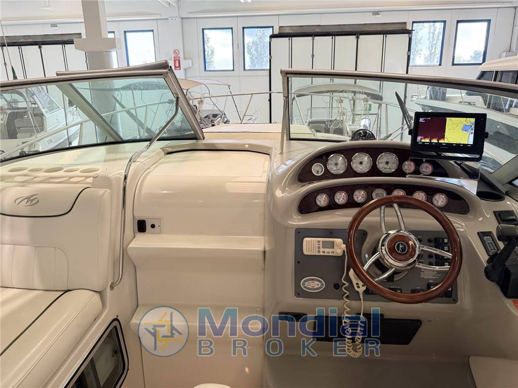 Monterey boats 302 cruiser