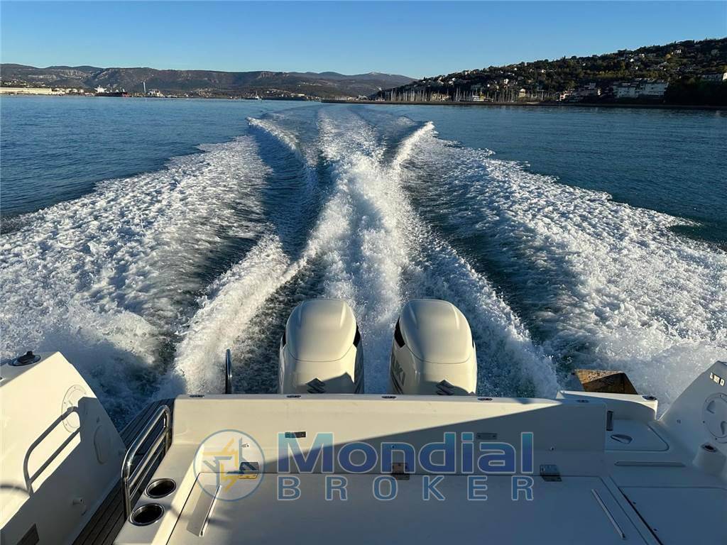 Jeanneau Merry fisher 1095