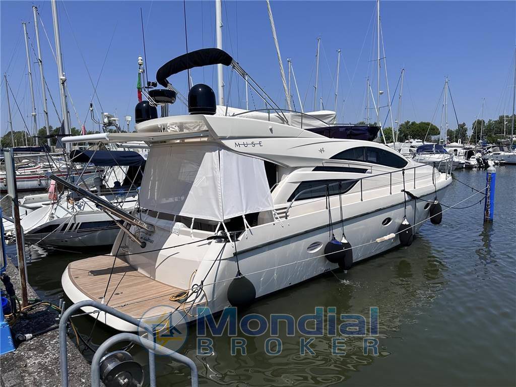 Rodman Muse 44