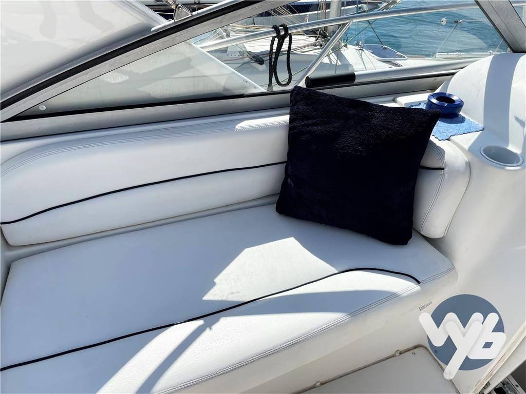 Larson boats Cabrio 330