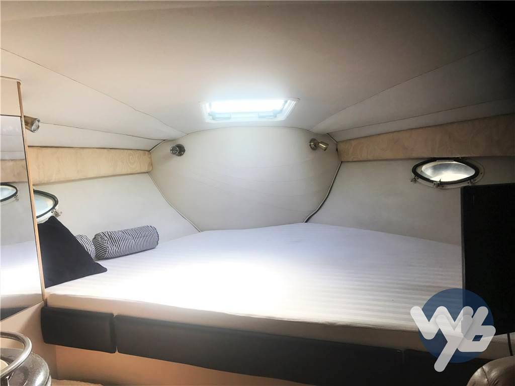 Larson boats Cabrio 330