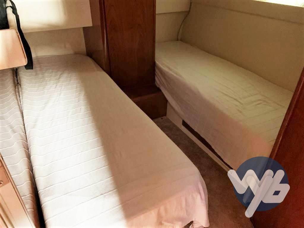 Azimut Az 40 fly