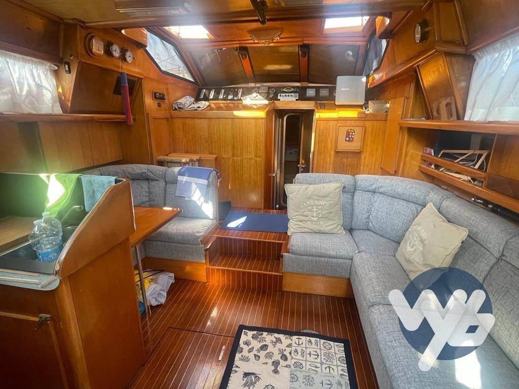Ferretti yachts 42 altura