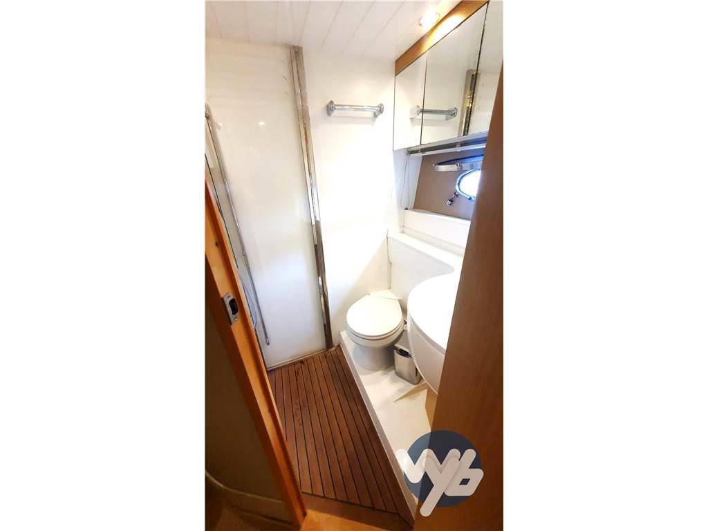 Princess yachts V 48