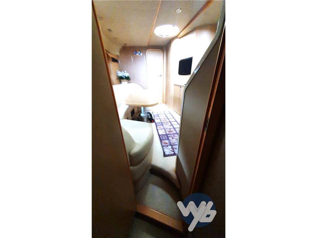 Princess yachts V 48