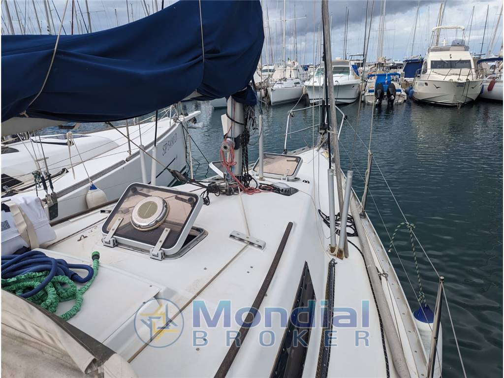 Beneteau First 30 e