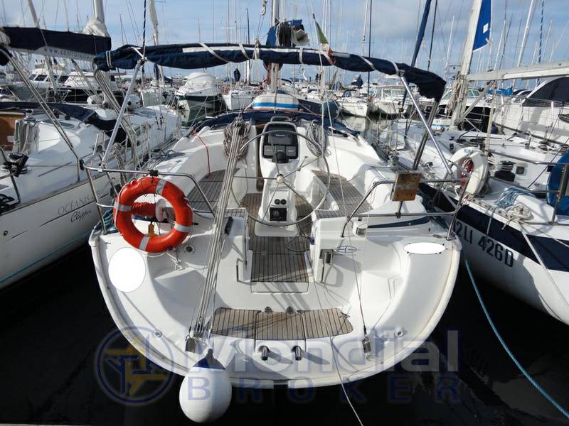 Bavaria yacht 39