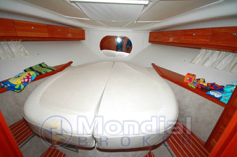 Bavaria yacht 38 sport