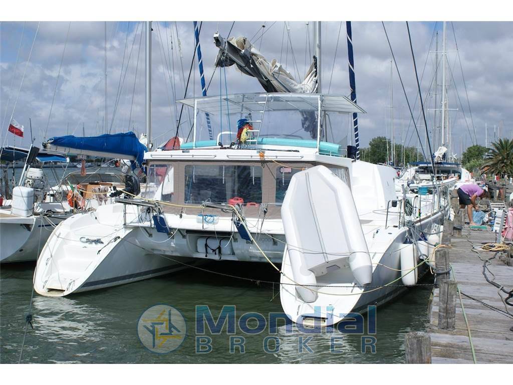 Lagoon 500 charter
