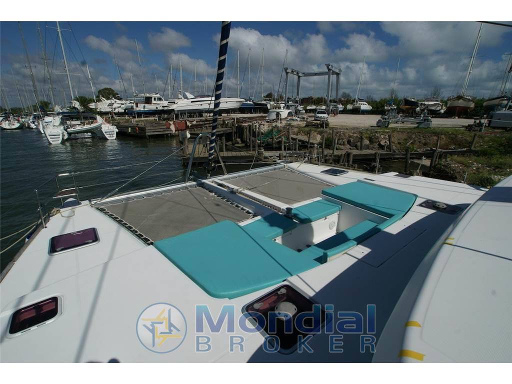 Lagoon 500 charter