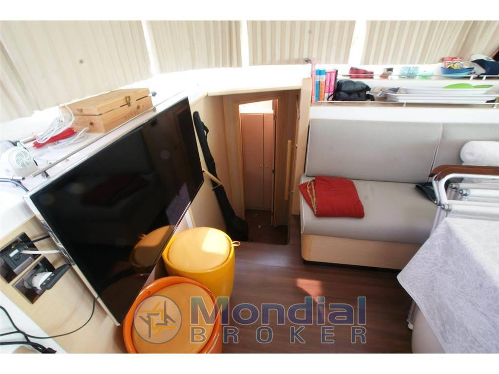 Lagoon 500 charter
