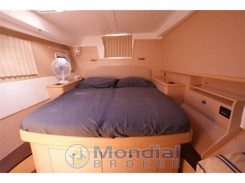 Lagoon 500 charter