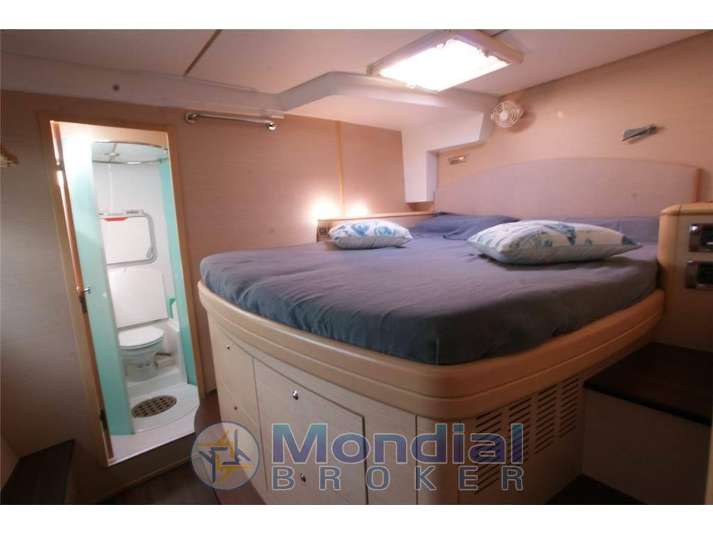Lagoon 500 charter
