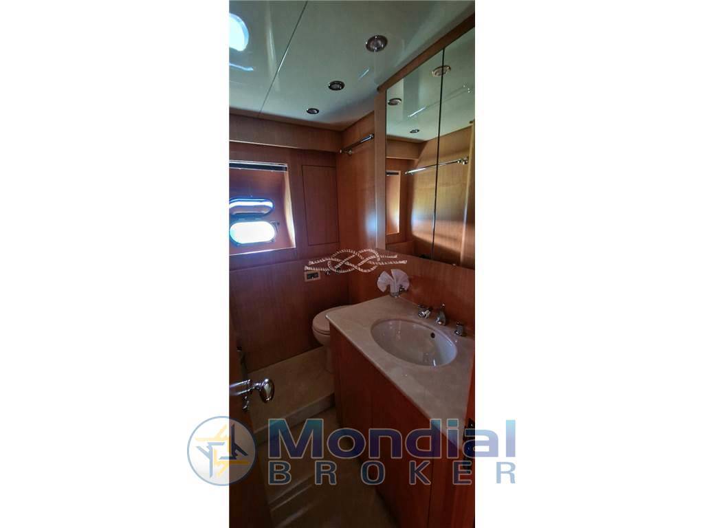 Cantieri navali arno Leopard 24 ht charter