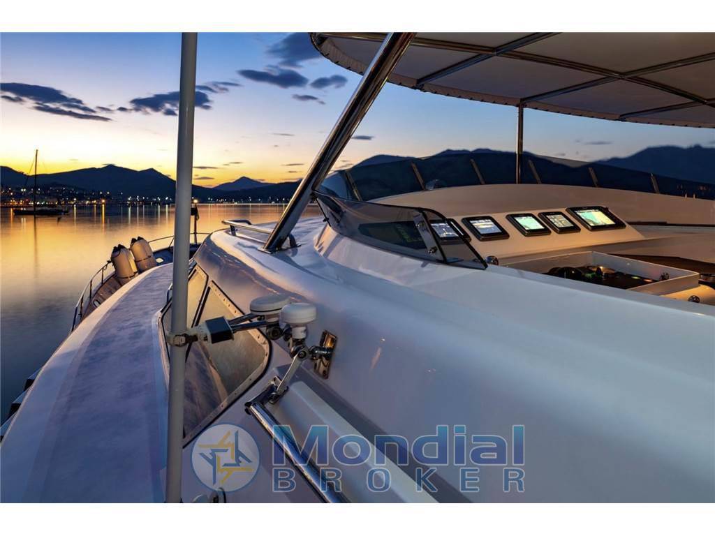 Codecasa 33 charter