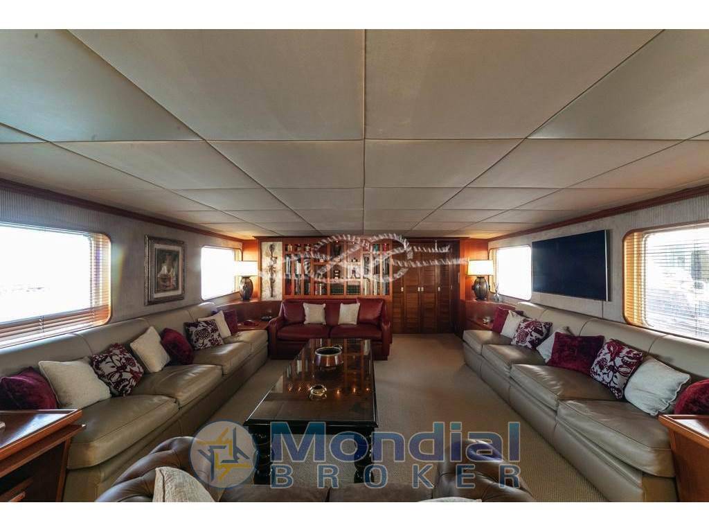 Camper & nicholson 40 charter