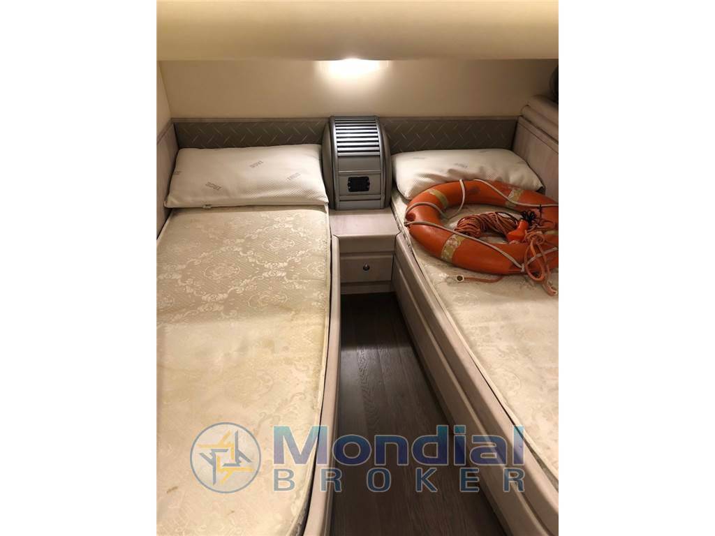 Cantieri di baia 63 azzurra