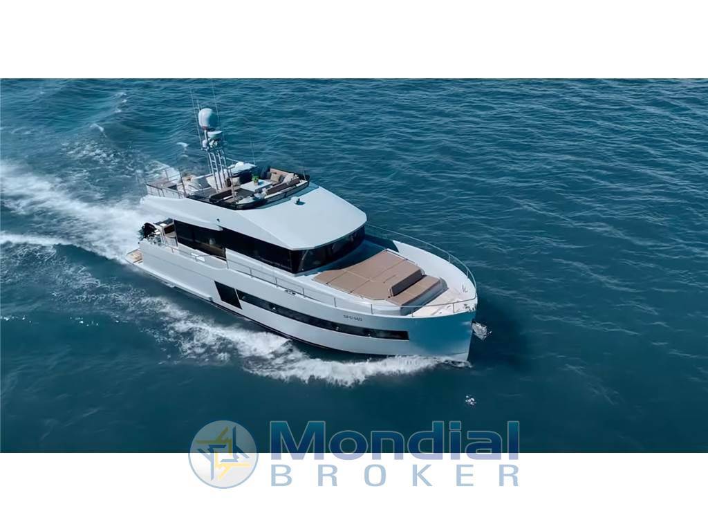 Sundeck 550 charter