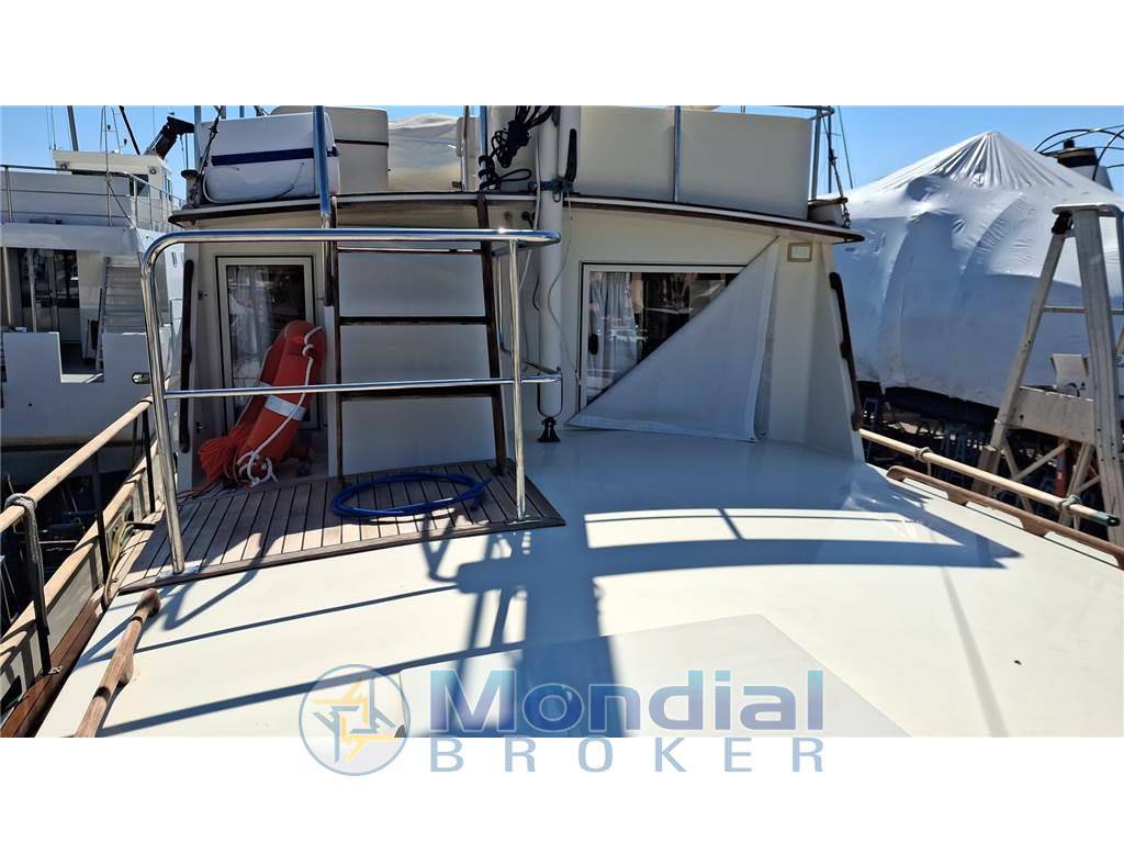 Grand banks 42