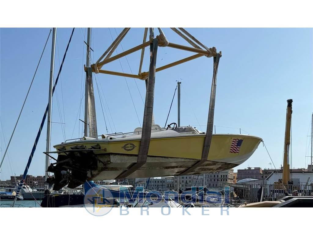 Magnum marine 27
