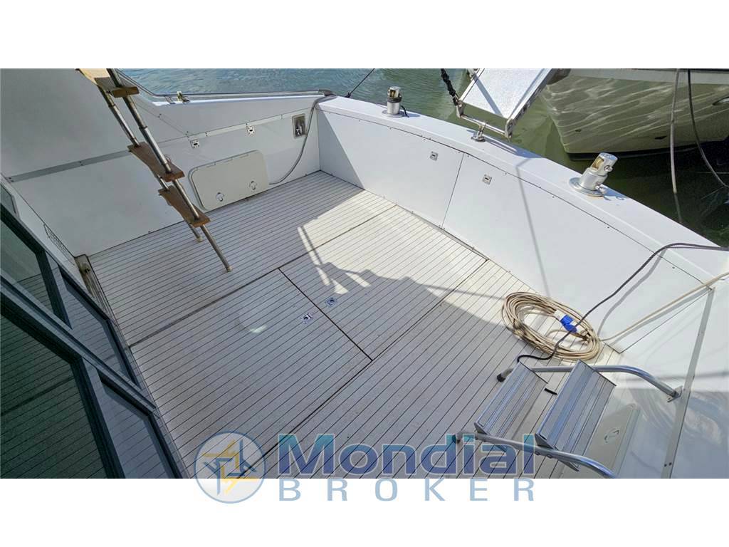 Chris craft 37 corvette