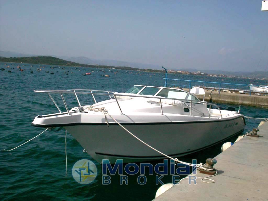Mako marine 333 attak