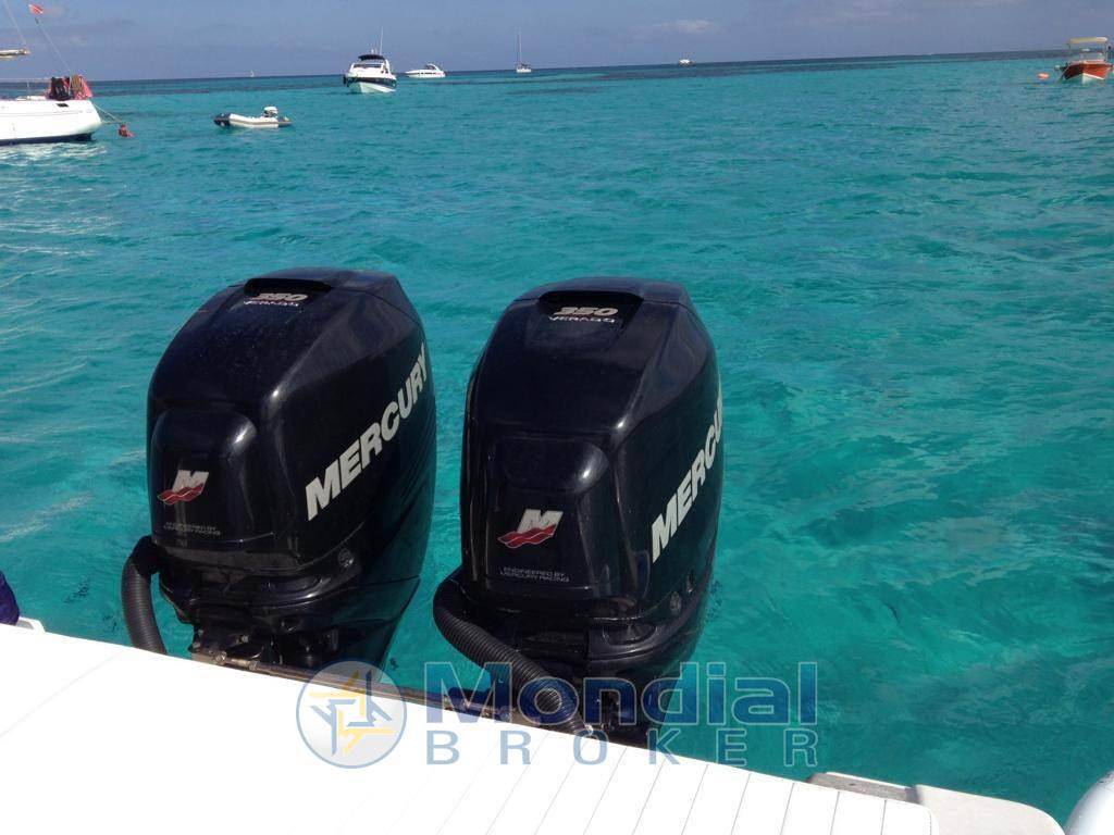 Mako marine 333 attak