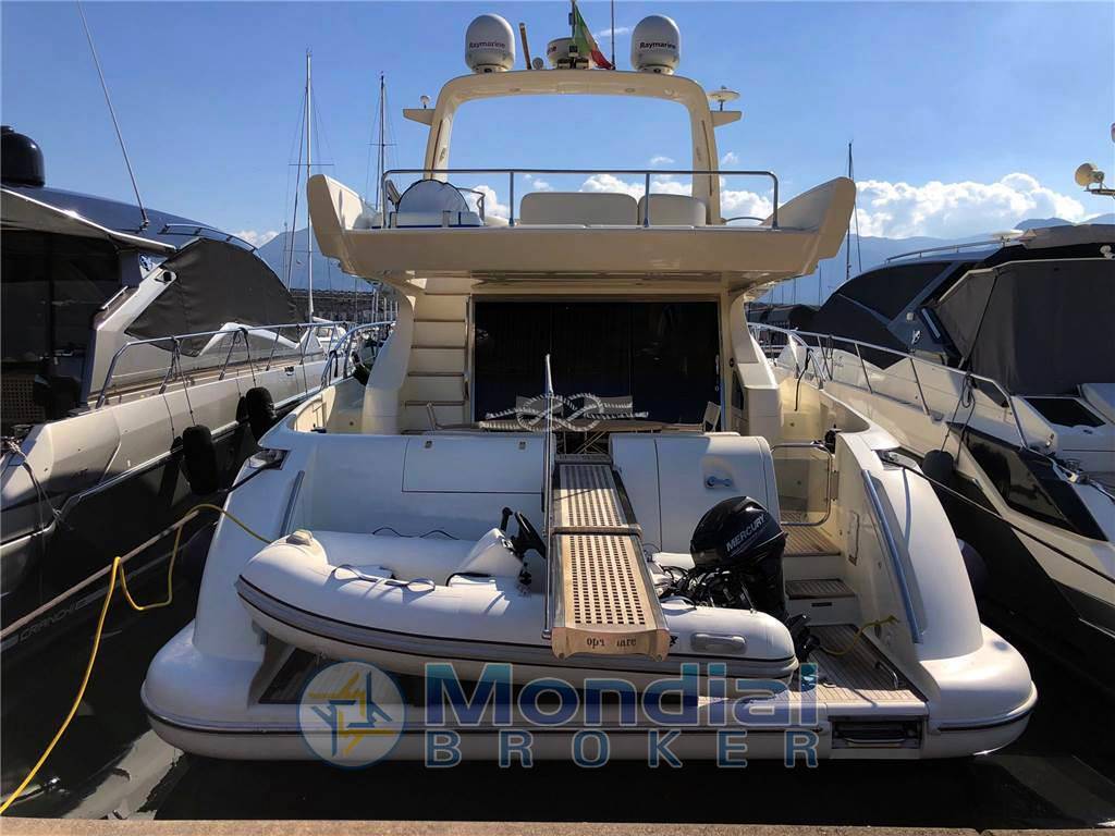 Azimut 62