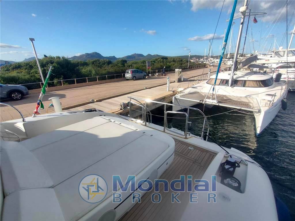 Mangusta 72